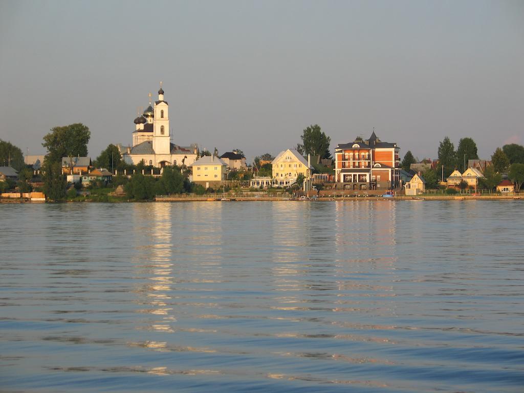 Hotel Dafna Sverdlovo Exterior photo